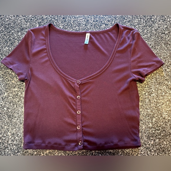 Aritzia Sunday Best Holly Crop Top small - Picture 1 of 3